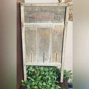 VTG National Washboard Co No 825 Washboard